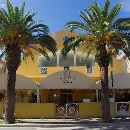 Hotel San Giorgio فاستو المظهر الخارجي الصورة